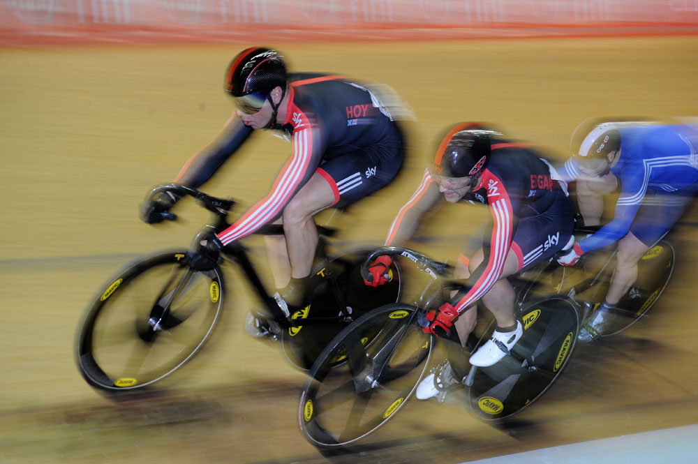 Sir Chris Hoy strikes late for keirin victory Cycling Weekly