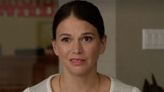 Sutton Foster trying to get a job in the first episode of Darren Star's Younger.