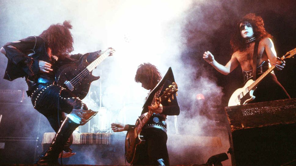Kiss feature the story of their first 12 months Louder