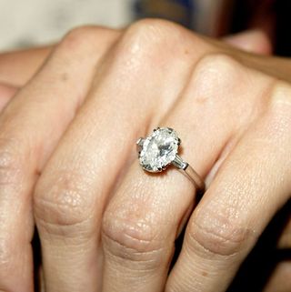 Andrew Firestone and Jen Schefft's engagement ring