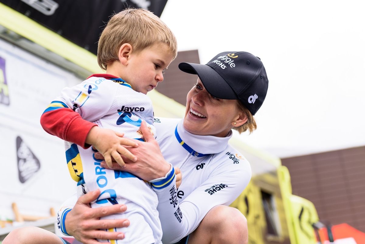 Emma Johansson greets one of the mini-Emma fan club