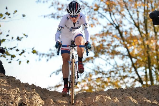 Katie Compton in the lead