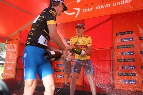 Luis Leon Sanchez Gil (Liberty Seguros) and David Betts (United Water) have a bit of fun