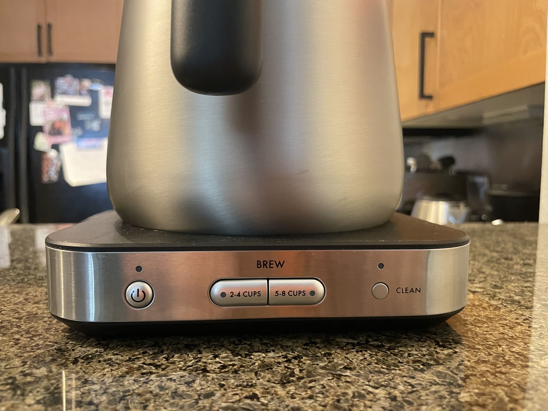 A close up of the buttons on the OXO Brew 8-Cup Coffee Maker