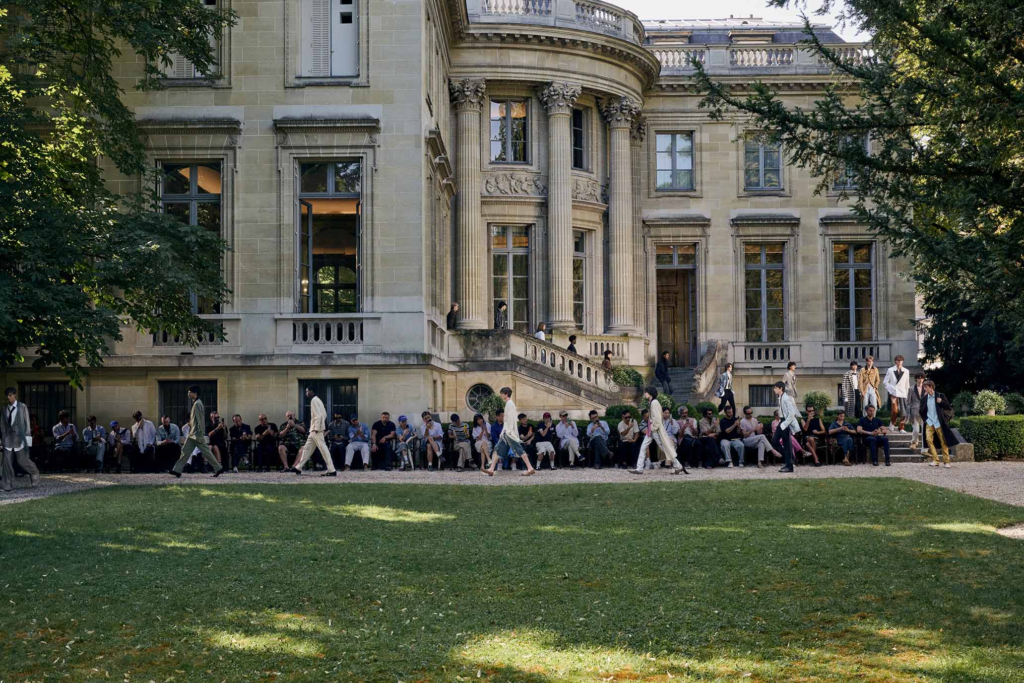 Dior S/S 207 menswear runway show at Paris Fashion Week