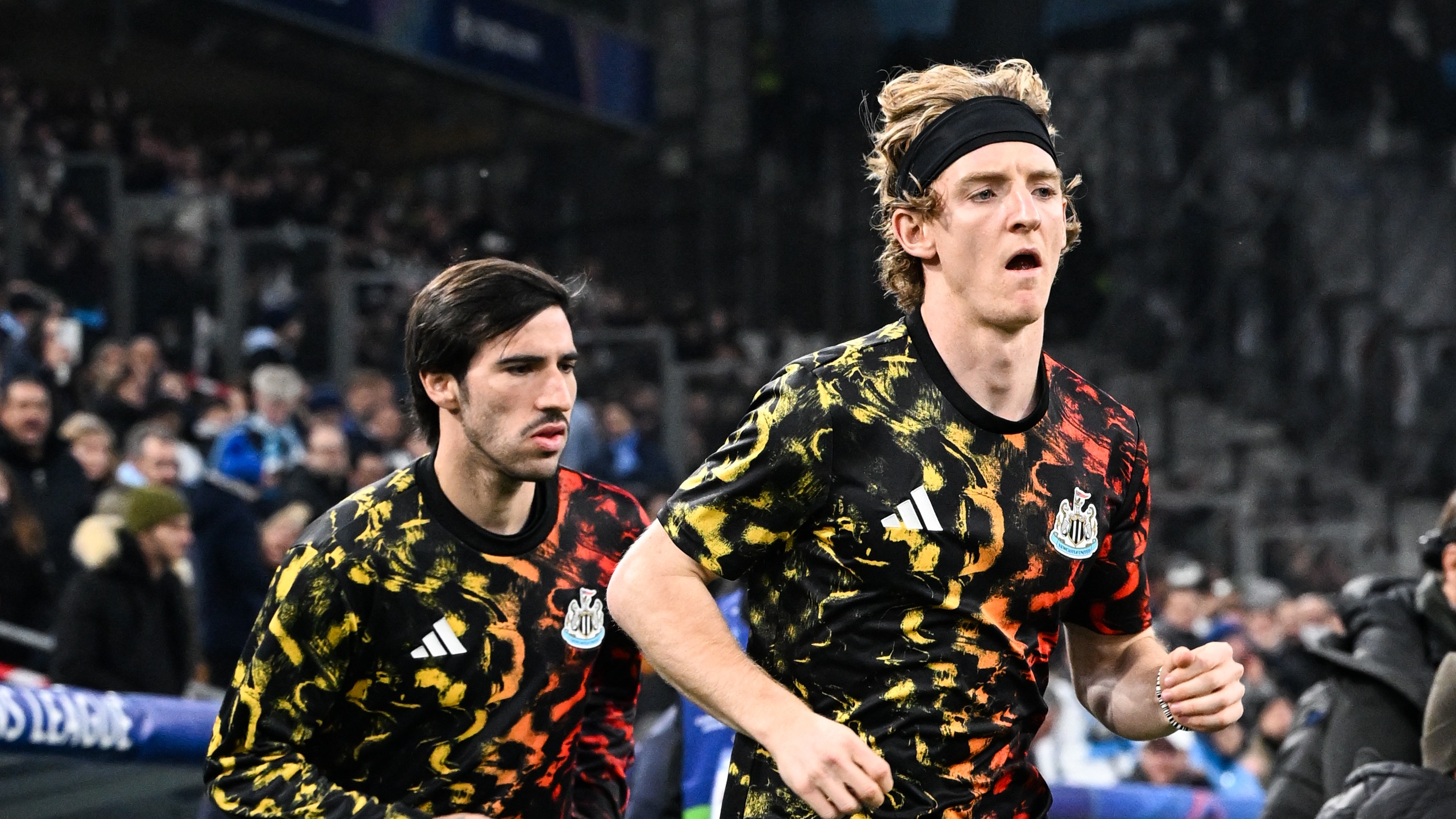 Newcastle United duo Sandro Tonali and Anthony Gordon