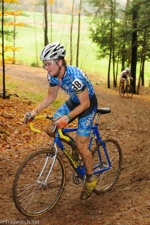 Cameron McCormack (Hot Tubes Development) on the climb.