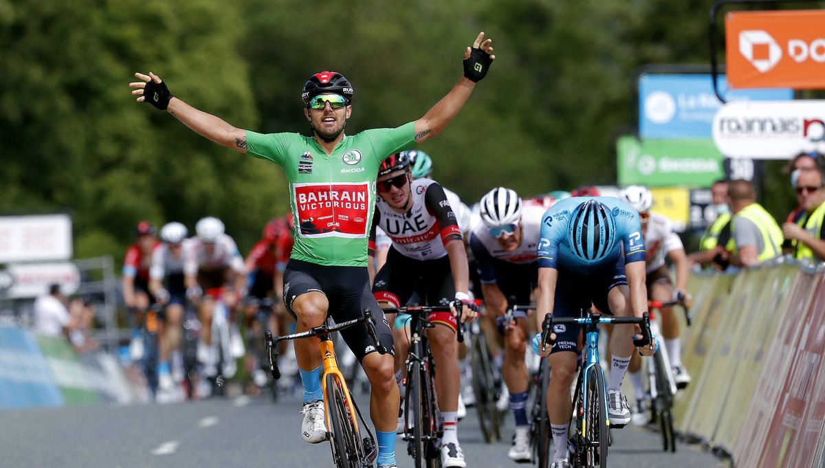 Sonny Colbrelli battles to tough uphill sprint victory on stage three ...