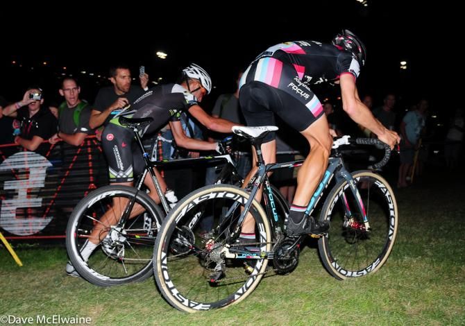 Jeremy Powers (Rapha-Focus) overtaking Trebon for second place