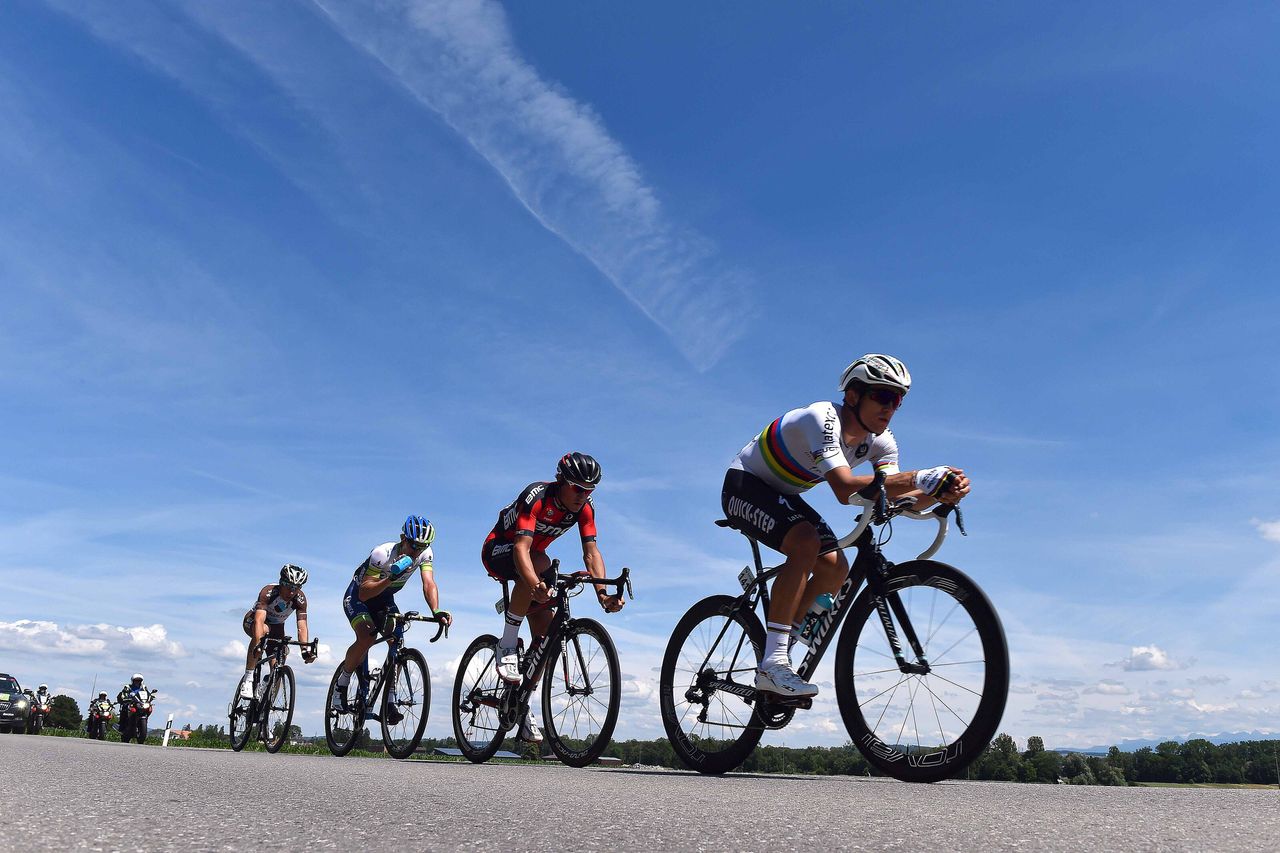 Michal Kwiatkowski (Etixx-Quickstep) leads the breakaway
