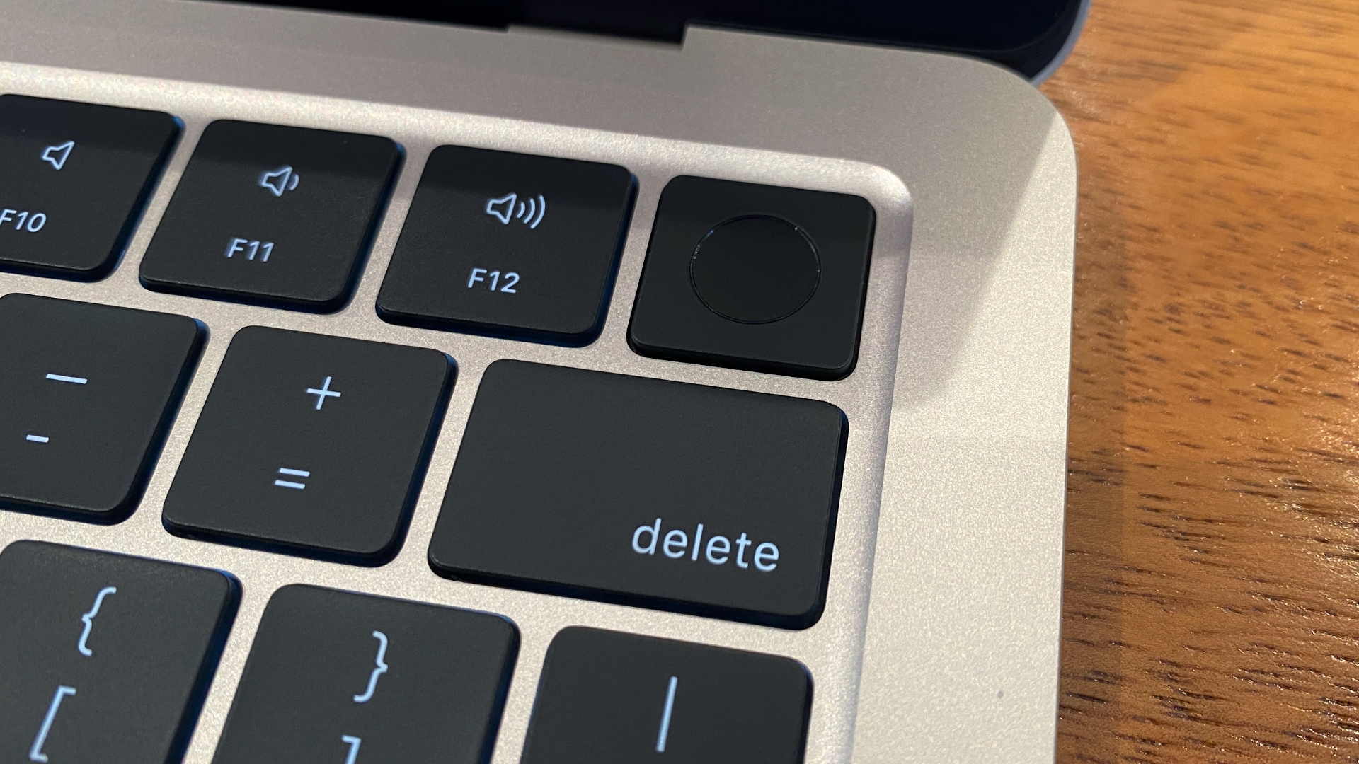 MacBook Air M2
