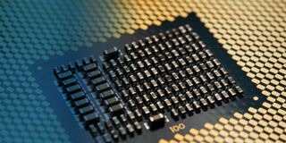 Intel CPU capacitors up-close