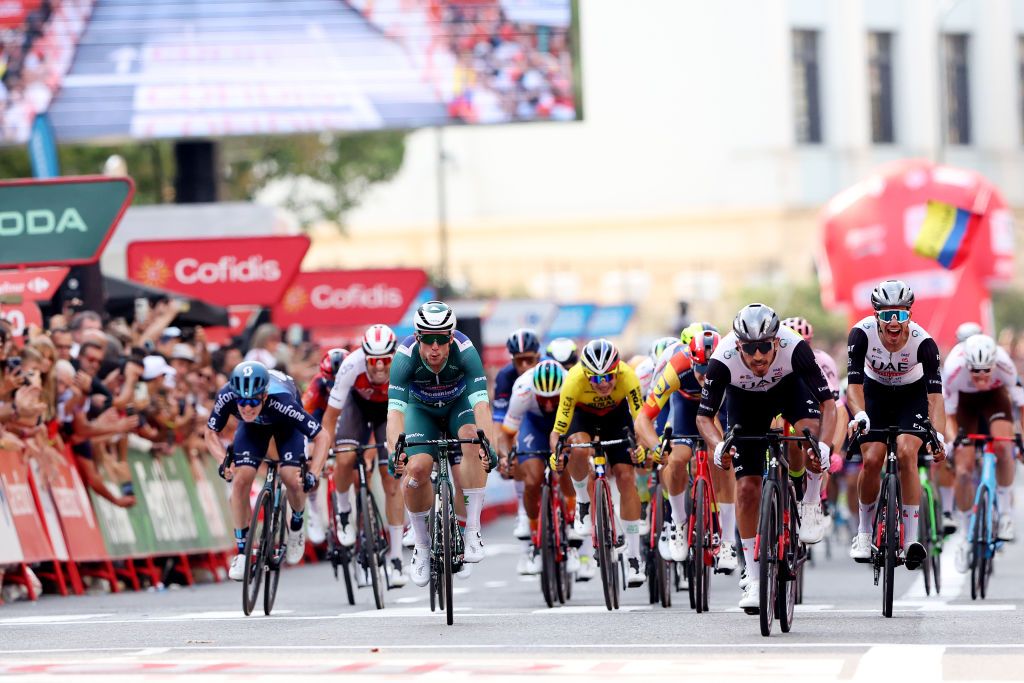ZARAGOZA SPAIN SEPTEMBER 07 LR Kaden Groves of Australia and Team AlpecinDeceuninck Green points jersey Juan Sebastian Molano Benavides of Colombia and UAE Team Emirates and Rui Oliveira of Portugal and UAE Team Emirates sprint at finish line during the 78th Tour of Spain 2023 Stage 12 a 1506km from lvega to Zaragoza UCIWT on September 07 2023 in Zaragoza Spain Photo by Alexander HassensteinGetty Images