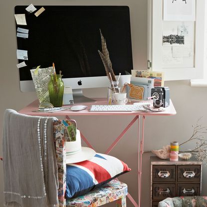 How to be productive working from home – including easy lighting tips ...