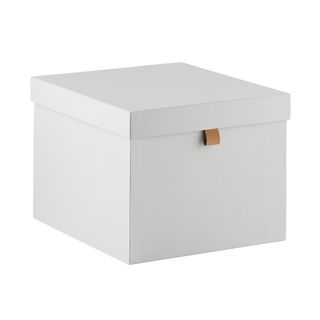 A cube shaped grey paper box with a lid and a small brown pull tab