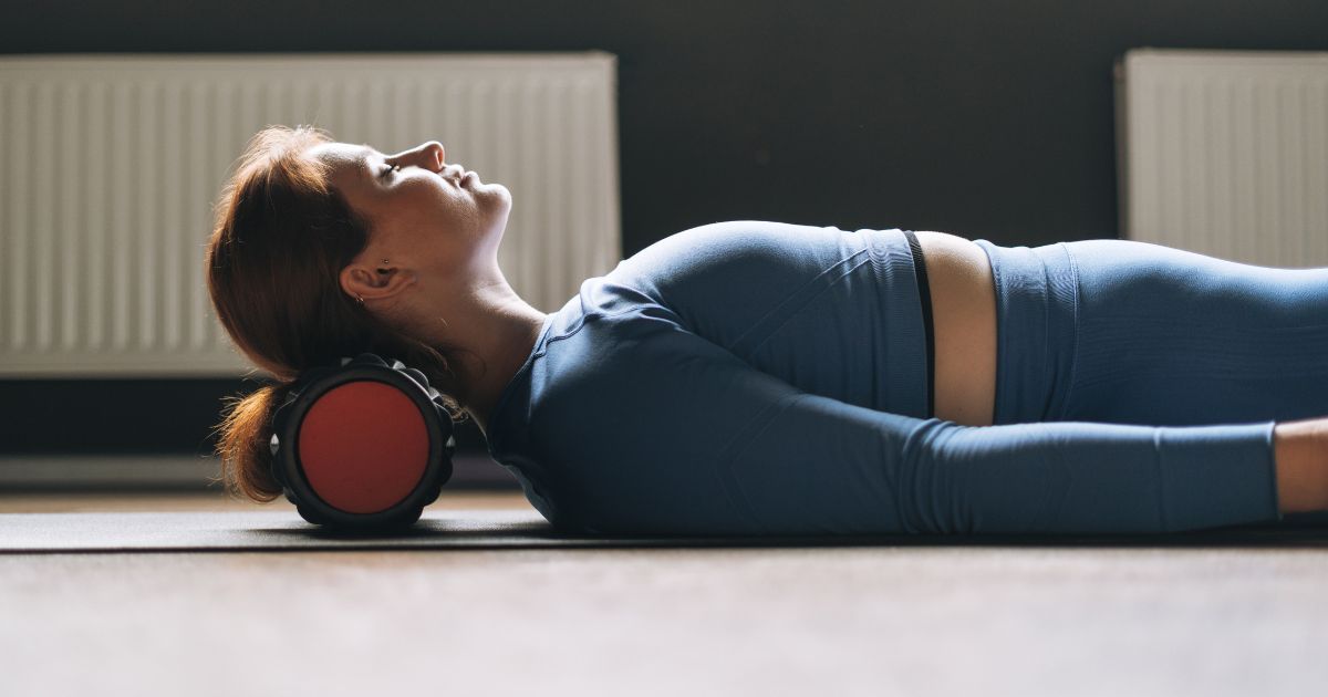 Ditch The Overwhelm: The Ultimate Smart Girls' Guide To Tracking Your Health Without Obsessing