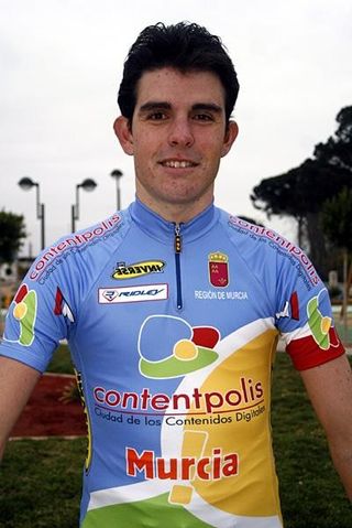 The new team Contentpolis-Murcia shows off the jersey.