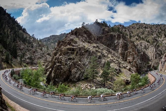The peloton descends back through Big Thompson Canyon.