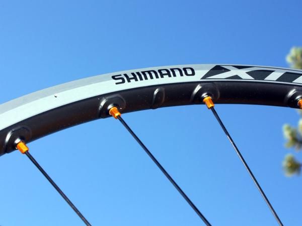 Sidewall machining on the new XTR wheels now extends further down, stopping just short of the spoke bed.