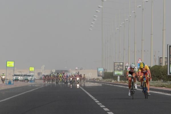 Adrie Visser (Skil-1t4i) and Kirsten Wild (Netherlands) approach the line, just ahead of the bunch which was closing in on them