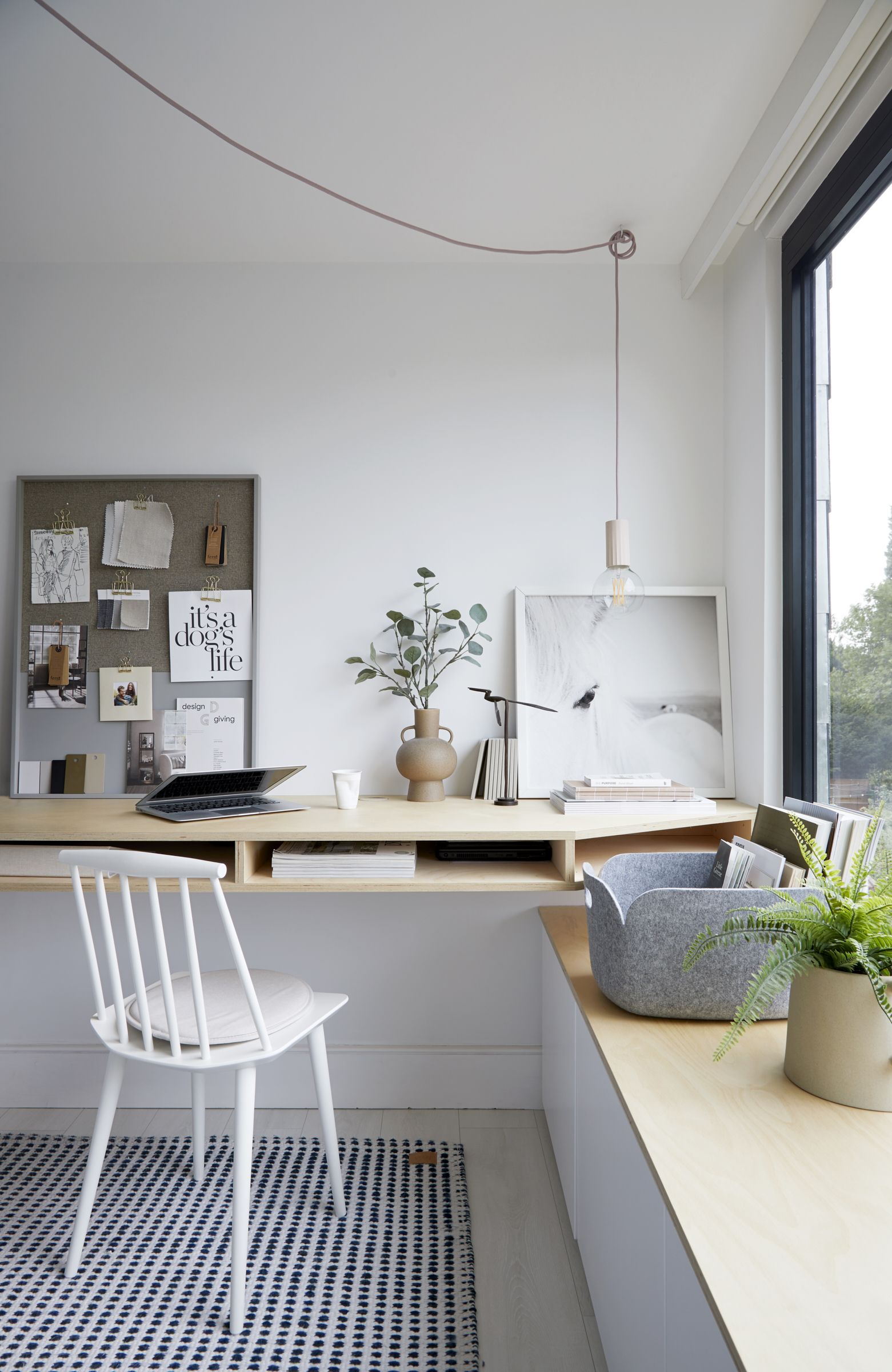 Neutral house in London's Greenwich