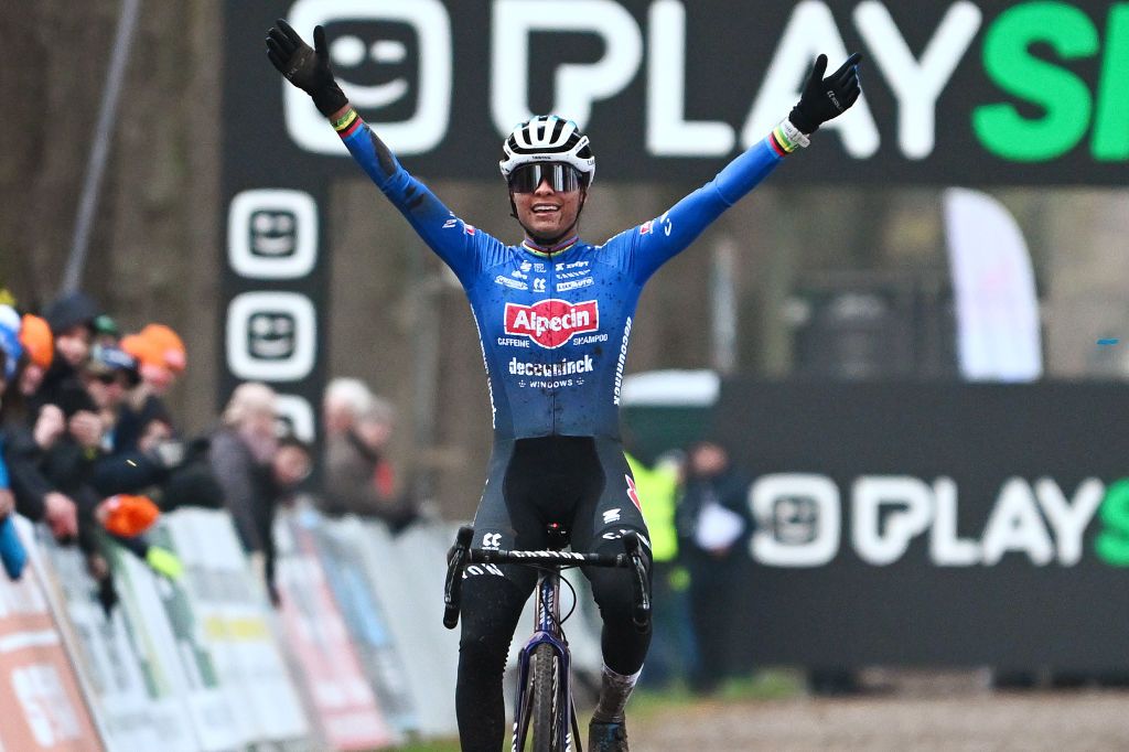 RIJKEVORSEL BELGIUM NOVEMBER 19 Ceylin Del Carmen Alvarado of The Netherlands and Team Alpecin Deceuninck celebrates at finish line as race winner during the 36th Superprestige Merksplas 2022 Womens Elite Superprestige2023 CXWorldCup CycloCross on November 19 2022 in Rijkevorsel Belgium Photo by Luc ClaessenGetty Images