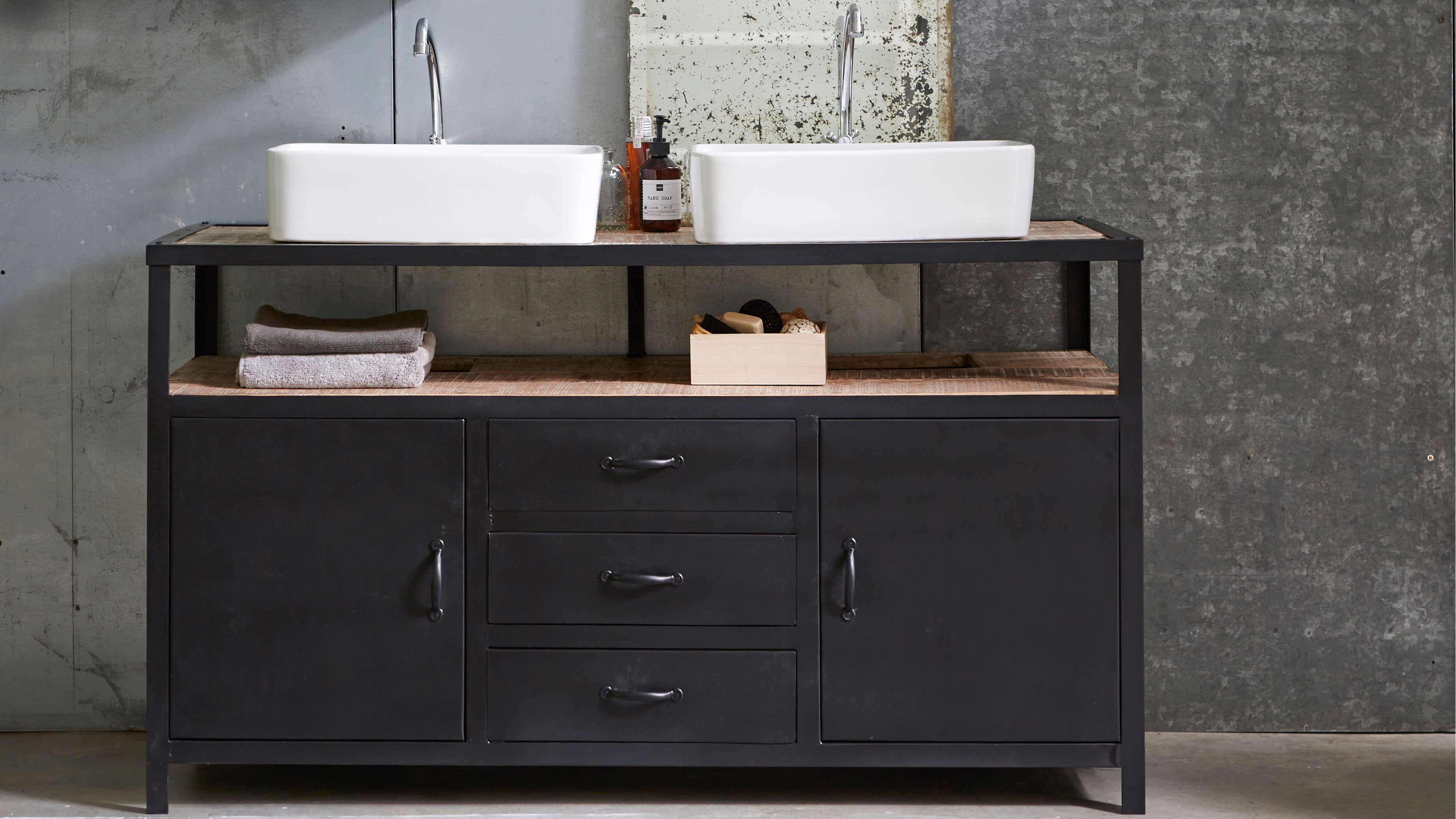 Bathroom Vanity 600 X 350