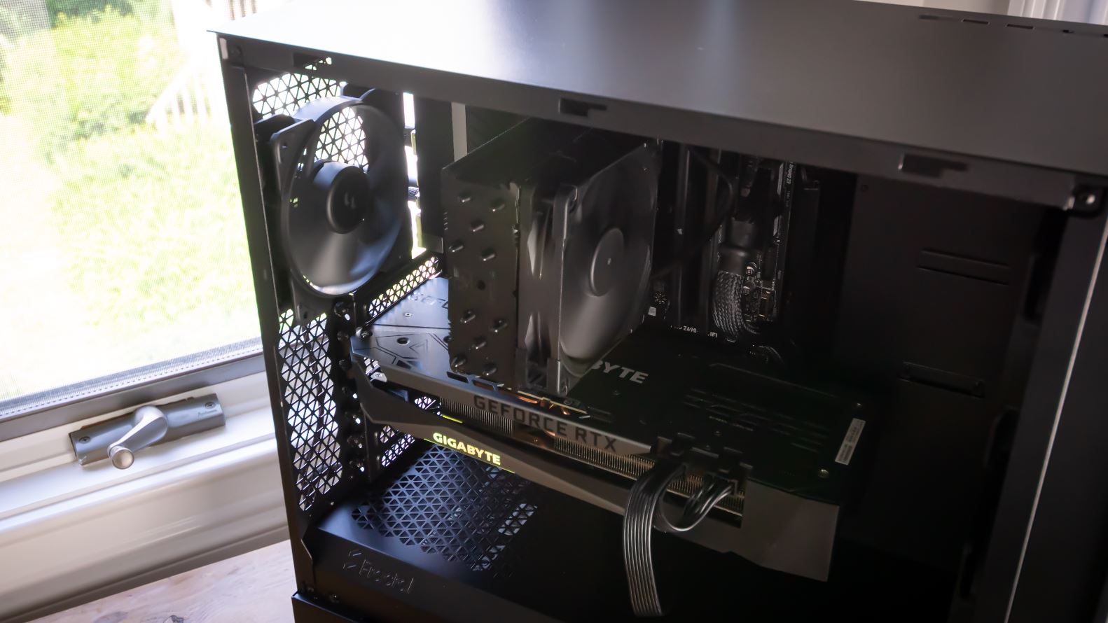 Fractal Design Pop Silencieux