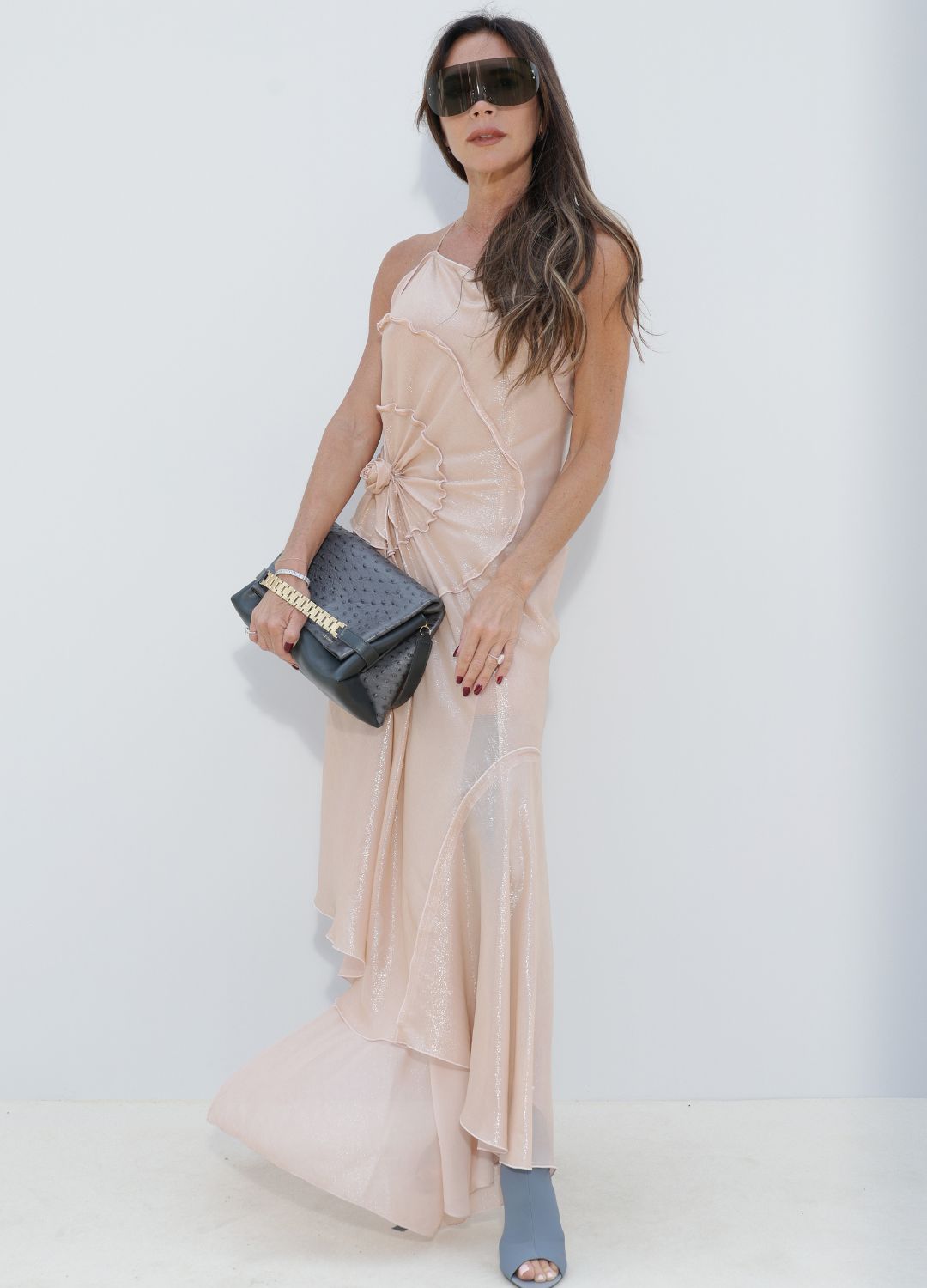 Victoria Beckham attends the &amp;quot;Le Chouchou&amp;quot; Jacquemus&#039; Fashion Show at Chateau de Versailles on June 26, 2023 in Versailles, France.