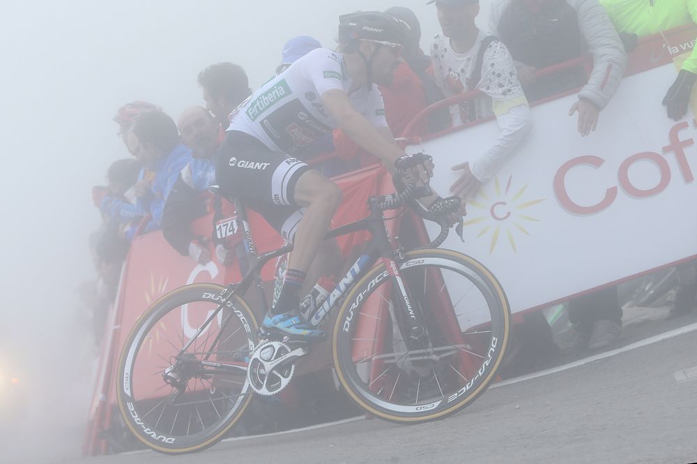 Tom Dumoulin (Giant Alpecin) on the back foot