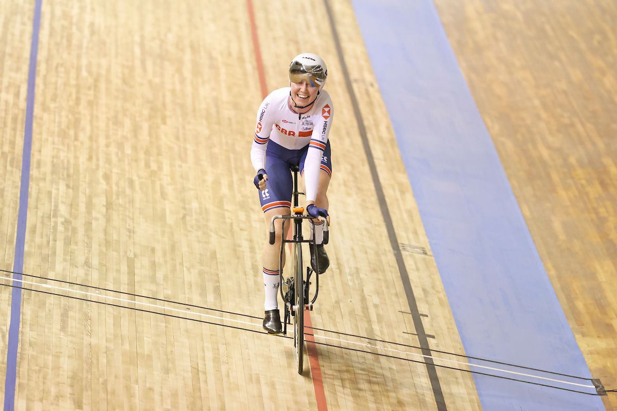 Picture by Alex Whitehead/SWpix.com - 22/10/2021 - Cycling - Tissot 2021 UCI Track Cycling World Championships - Women's Omnium - Stab Velodrome, Roubaix, France - Great Britain's Katie Archibald comes in first after the women's omnium elimination race.