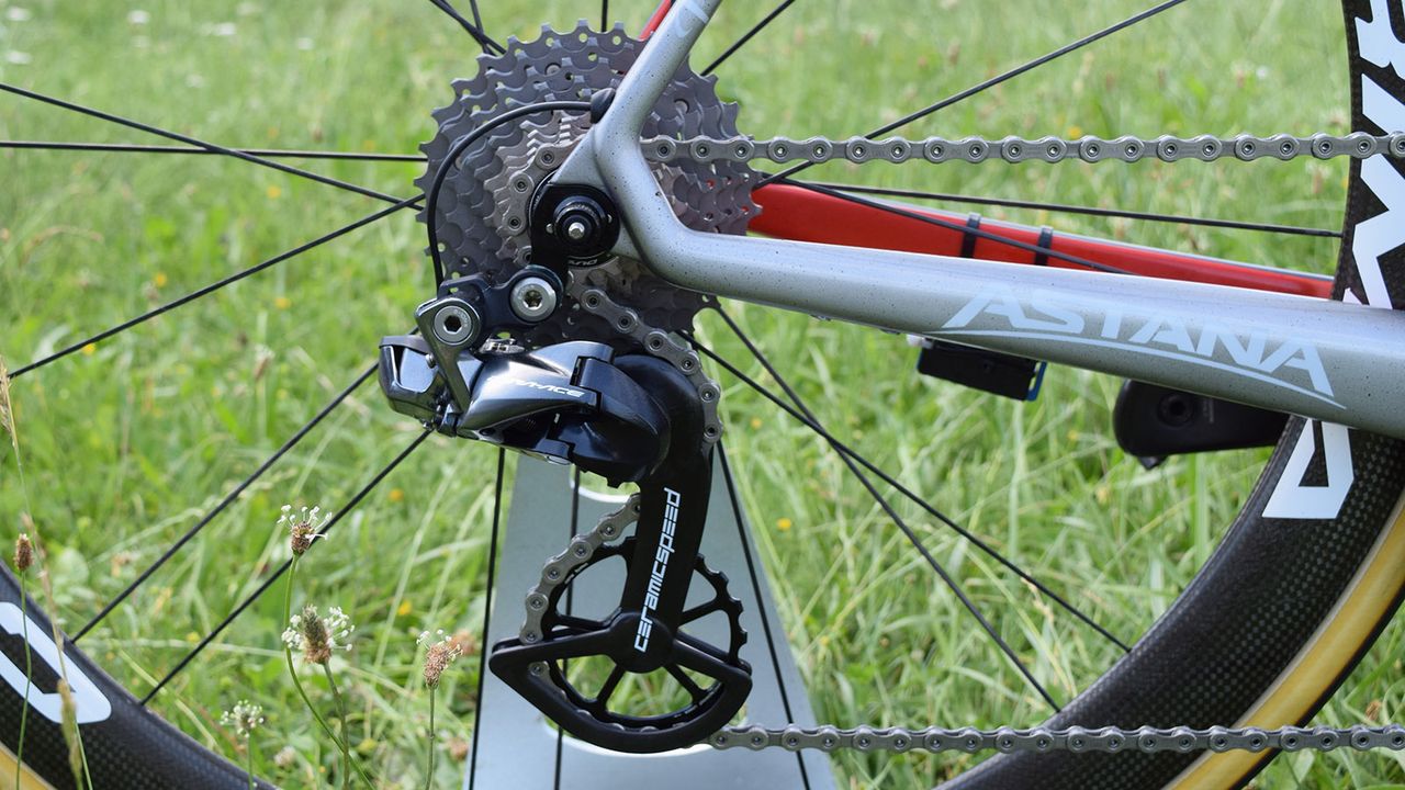 Fuglsang's Shimano Dura-Ace R9150 rear derailleur has been modified with CeramicSpeed's OSPW system