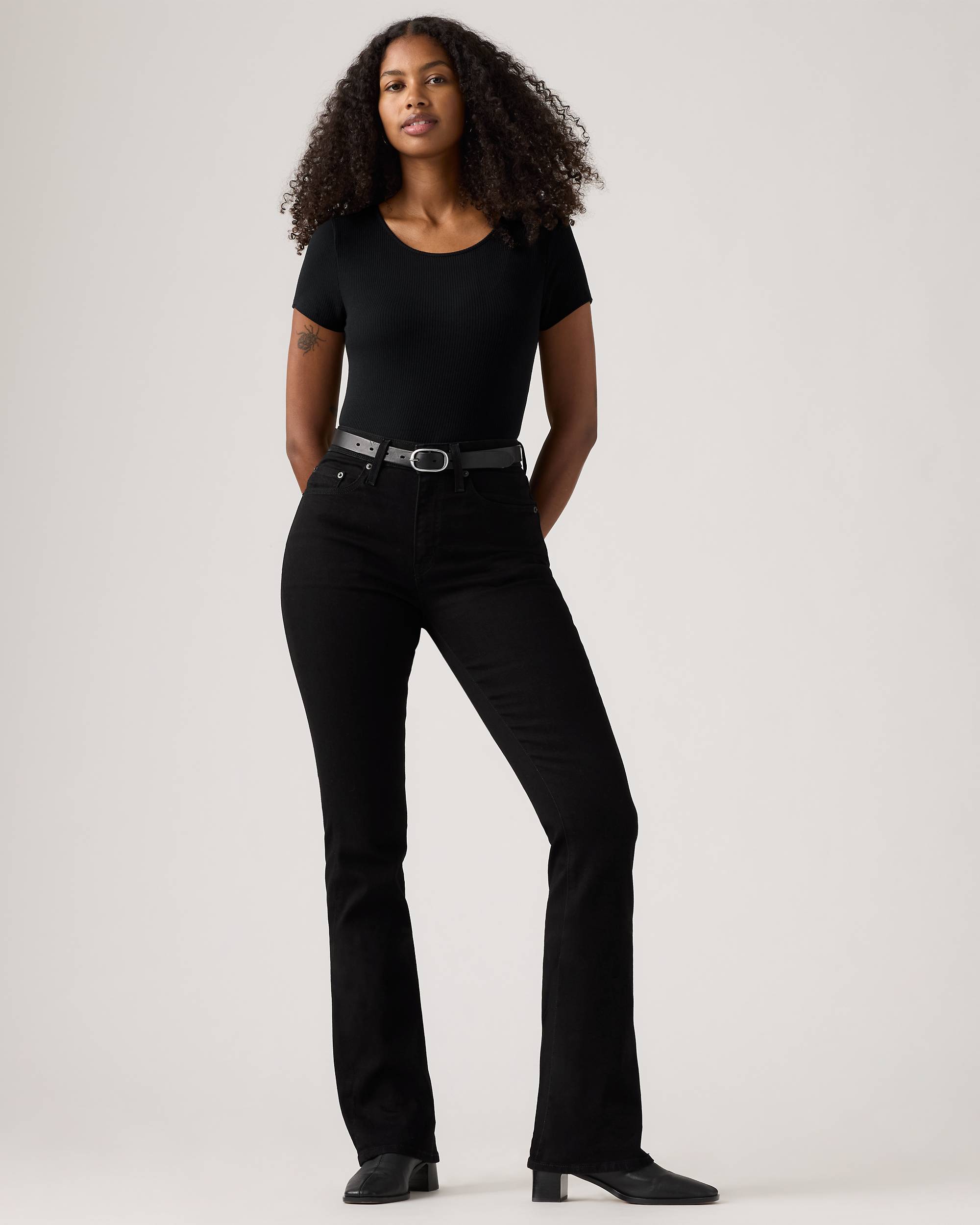 Levi's , 725 High Rise Bootcut Women's Jeans
