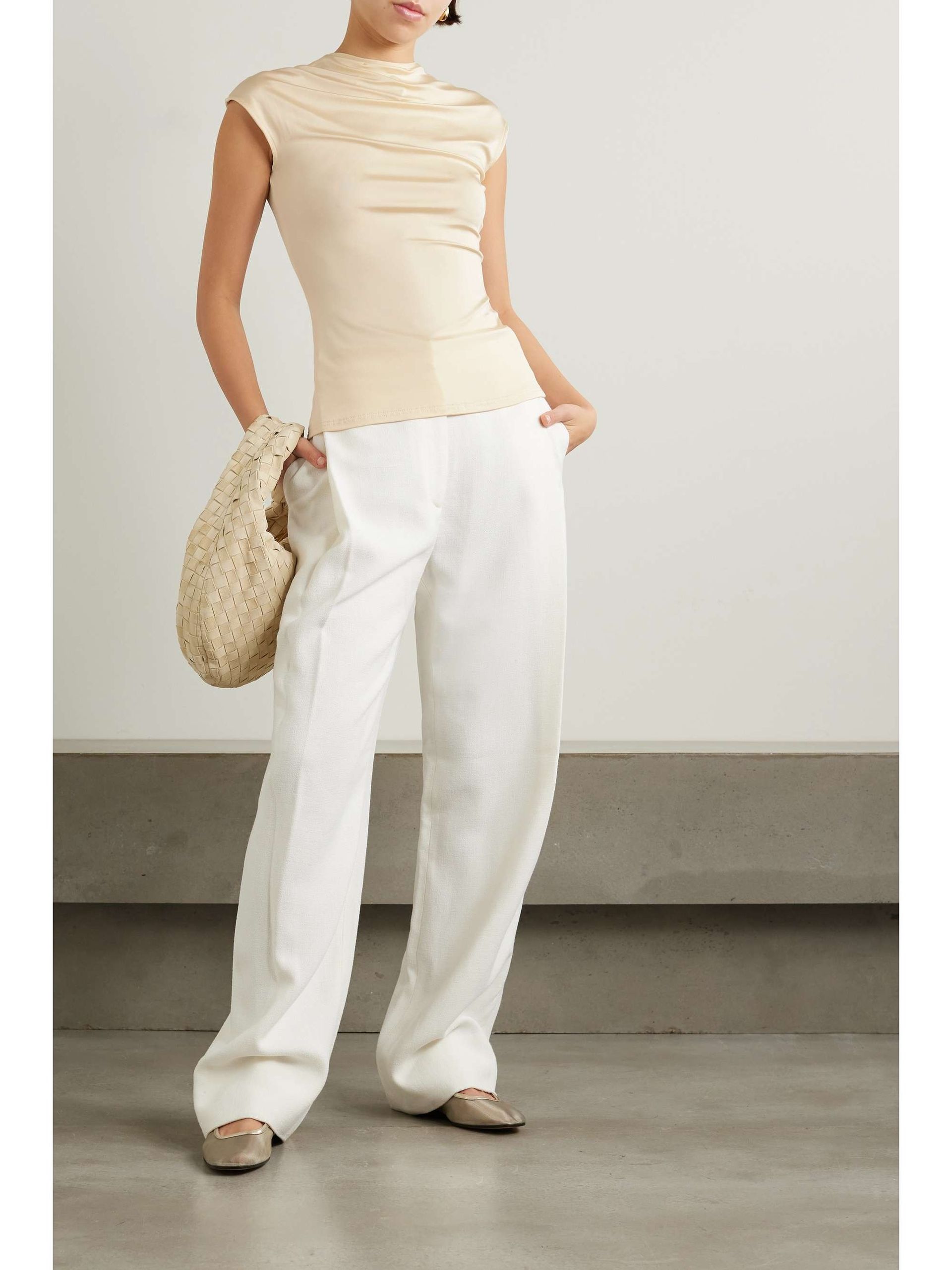 missing-image 20 قطعة من منتجات المصممين لتسوقها لفصل الربيع من Net-a-Porter