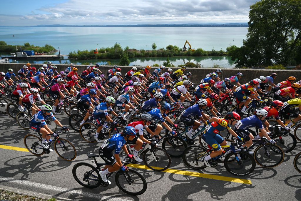 LAUSANNE BEROCHE SWITZERLAND SEPTEMBER 06 LR Alessia Vigilia of Italy and Team FDJ SUEZ Ceylin Del Carmen Alvarado of The Netherlands and Team FenixDeceuninck Lauretta Hanson of Australia and Team Lidl Trek and a general view of the peloton competing during the 3rd Tour de Romandie Feminin 2024 Stage 1 a 1338km stage from La Grande Beroche to Lausanne 511m UCIWWT on September 06 2024 in La Grande Lausanne Switzerland Photo by Luc ClaessenGetty Images