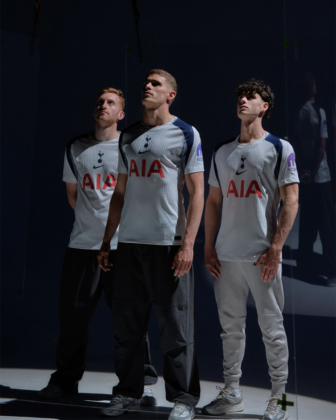 Nike Tottenham Hotspur 2025/26 home kit