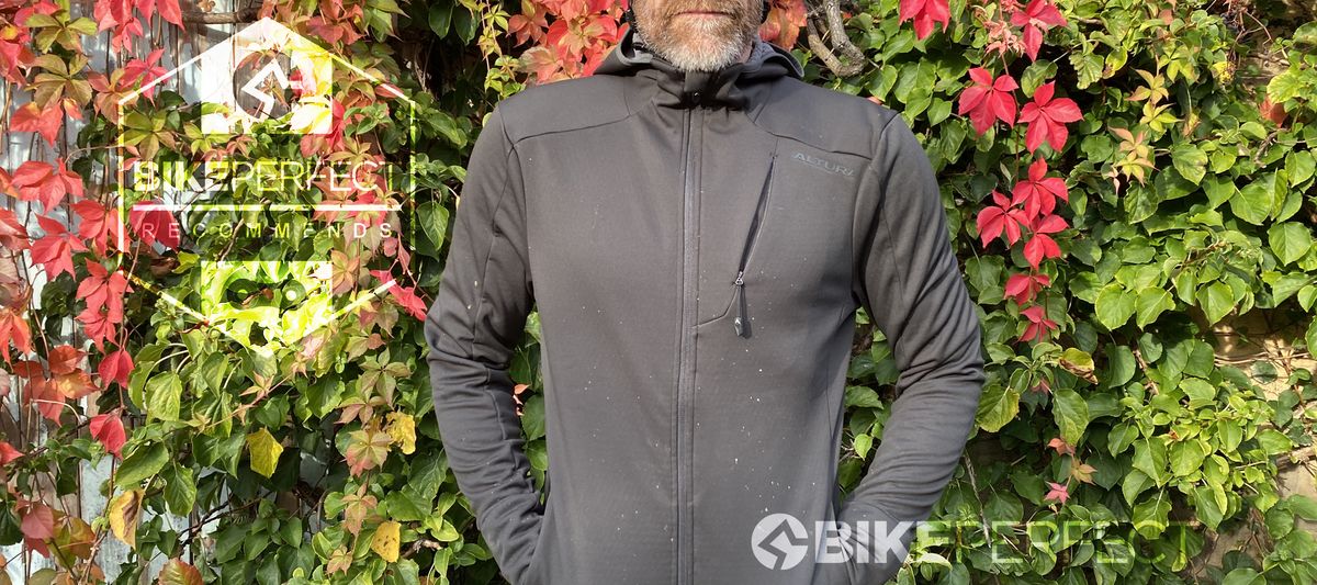 Altura Cave Softshell jacket review | BikePerfect