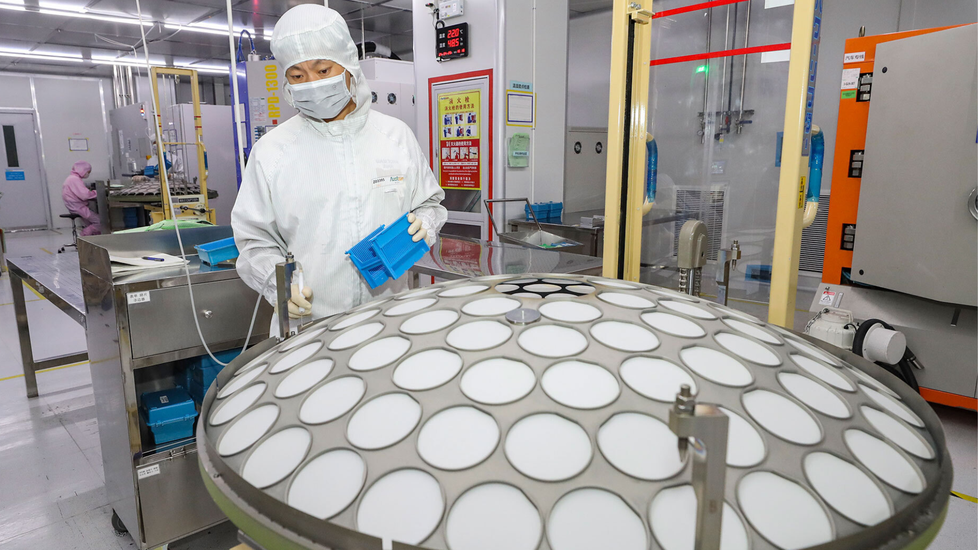 US gov't blocks China's largest LED chipmaker's $239 million&hellip;