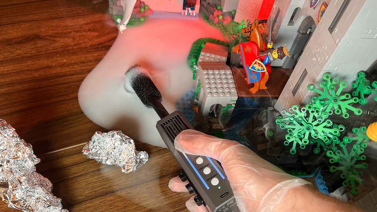 Using the Smoke Ninja to create dry ice surrounding a toy castle