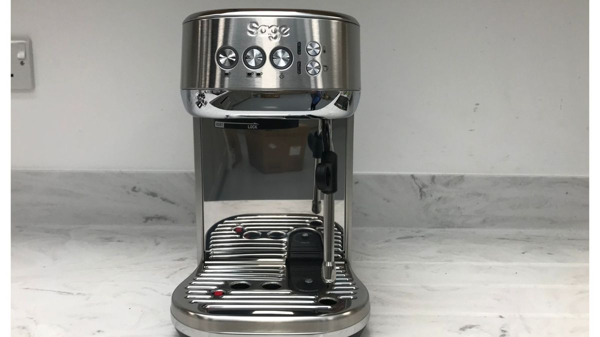 J'ai enfin trouvé la machine à café parfaite : c'est une Sage et c'est l'une des machines à expresso les moins chères que vous puissiez trouver.