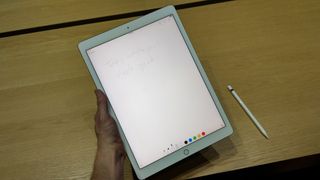 Ребенок заблокировал планшет. IPAD Pro. IPAD 12.9 2017. Deppa IPAD Pro 12.9. IPAD 12.9 Screen.