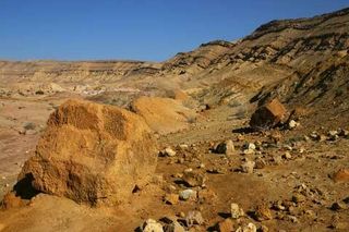 negev-desert-100723-02