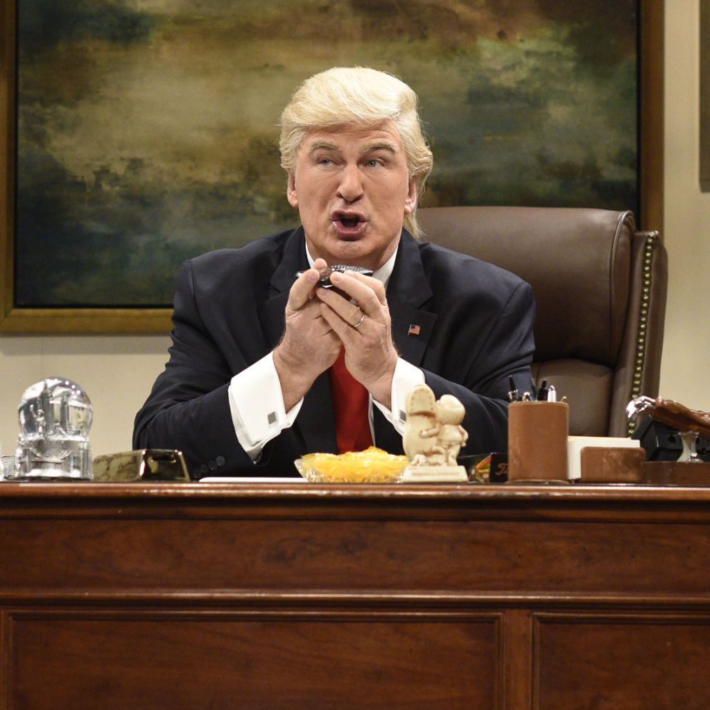 Alec Baldwin Responds To Trumps Tweets About Snl Impression Marie Claire 9808