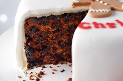 Rosemary Conley's low-fat Christmas cake