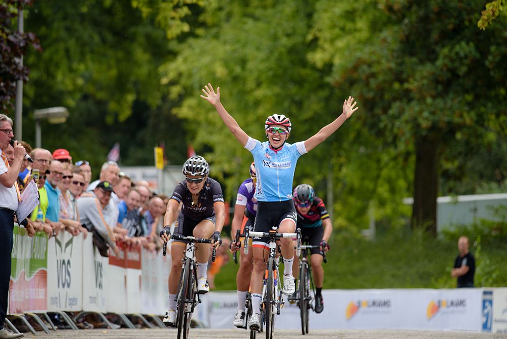 Katarzyna Niewiadoma (Pol) Rabo Liv wins stage 3