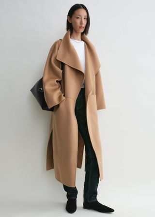 Signature Wool Cashmere Coat Camel