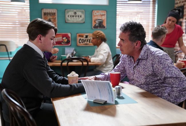 What happened in eastenders christmas 2025