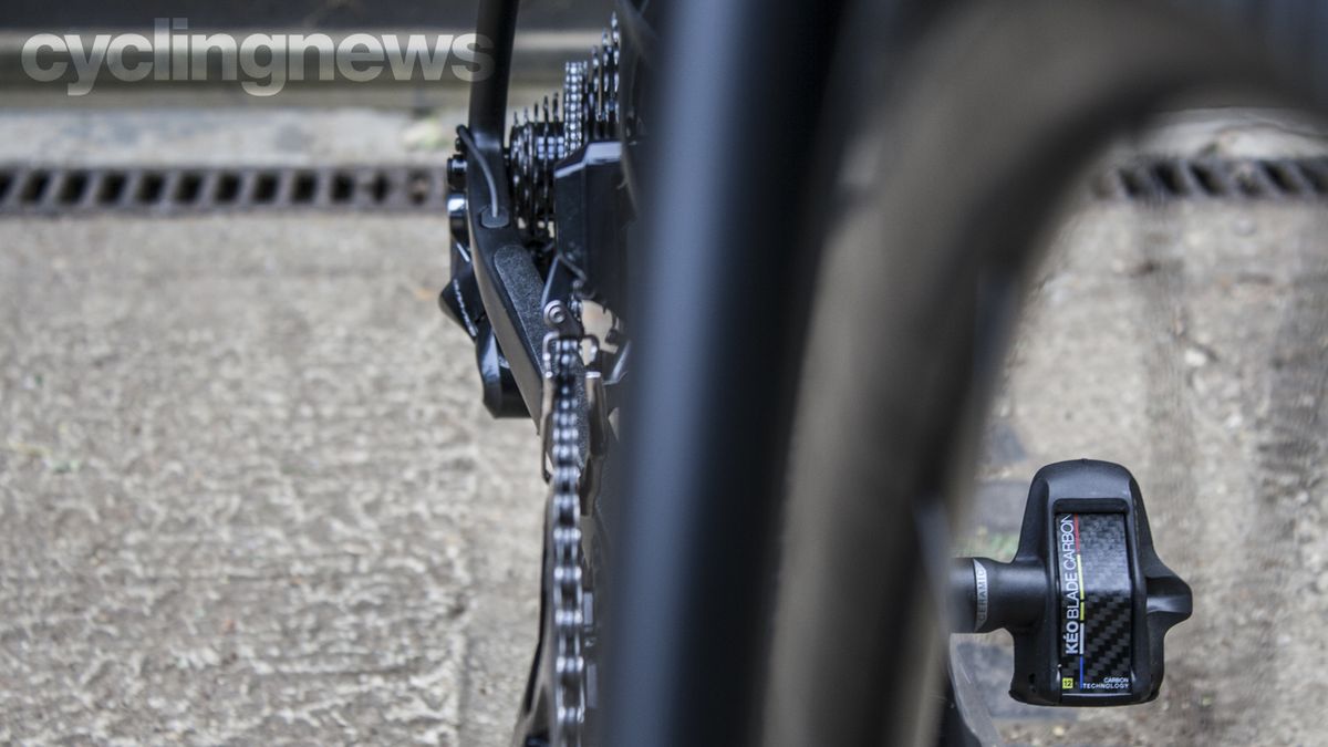 Merida Scultura Disc 10K-E road bike