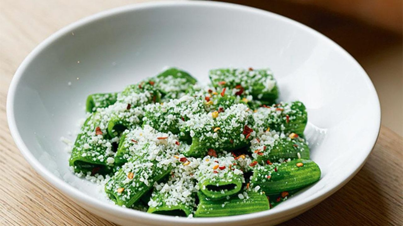 Rigatoni with kale 