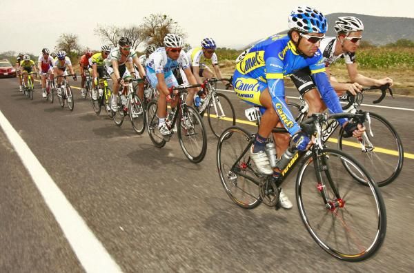 Jose de Jesus Gomez took two of the day's KOM sprints.